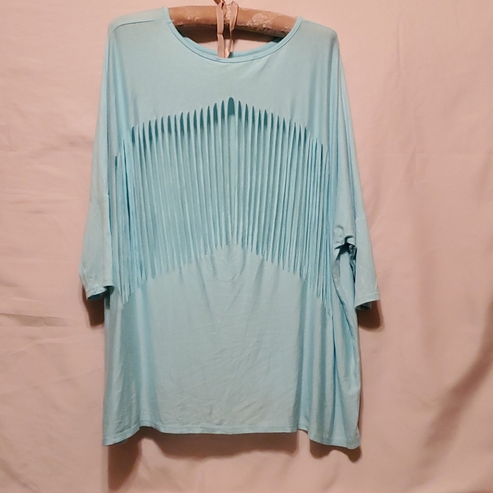 Top NEVER WORN/Originally from Dominican Republic